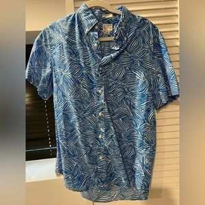 JCrew Lightweight 100% Cotton Shirt